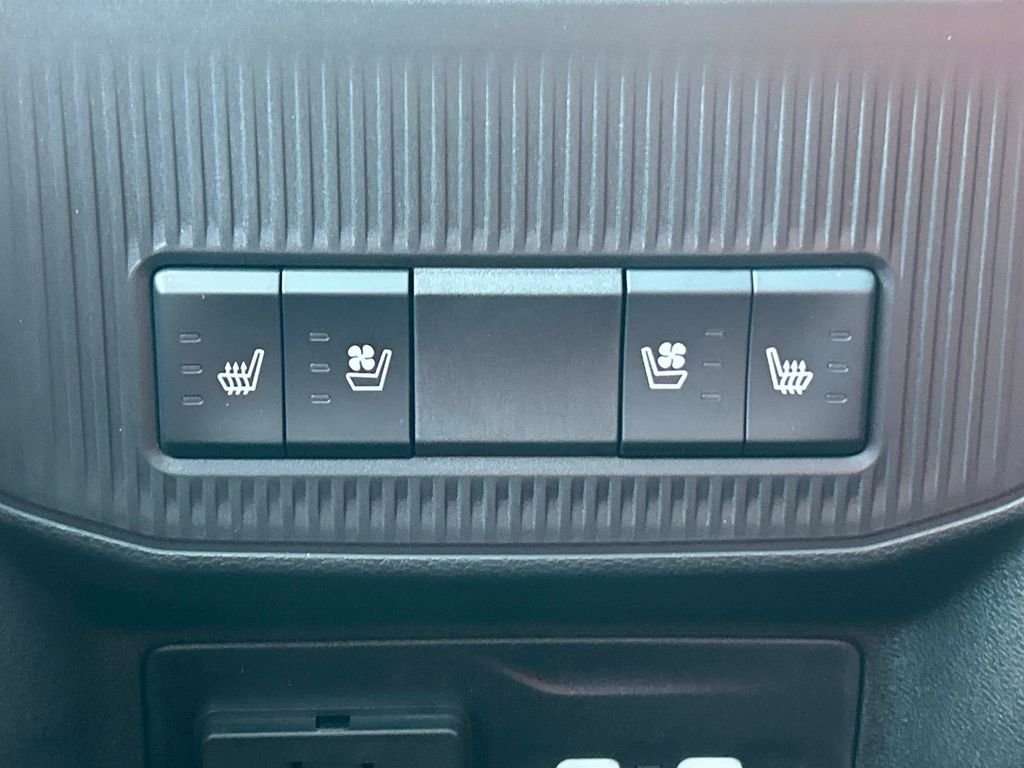 Used 2025 White Jeep Launch Edition image 21