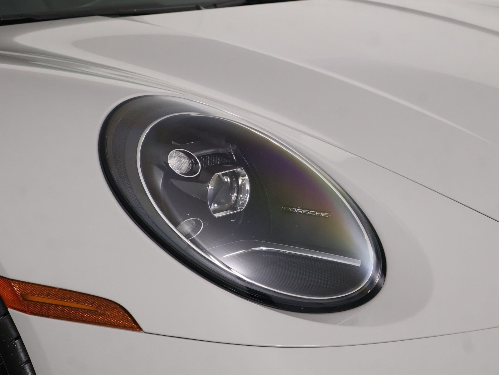 Certified Used 2024 Chlk/Chalk Porsche Carrera image 28