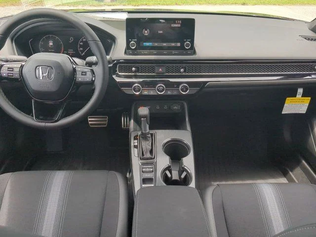 2026 Honda Civic Hatchback Sport - Photo 13
