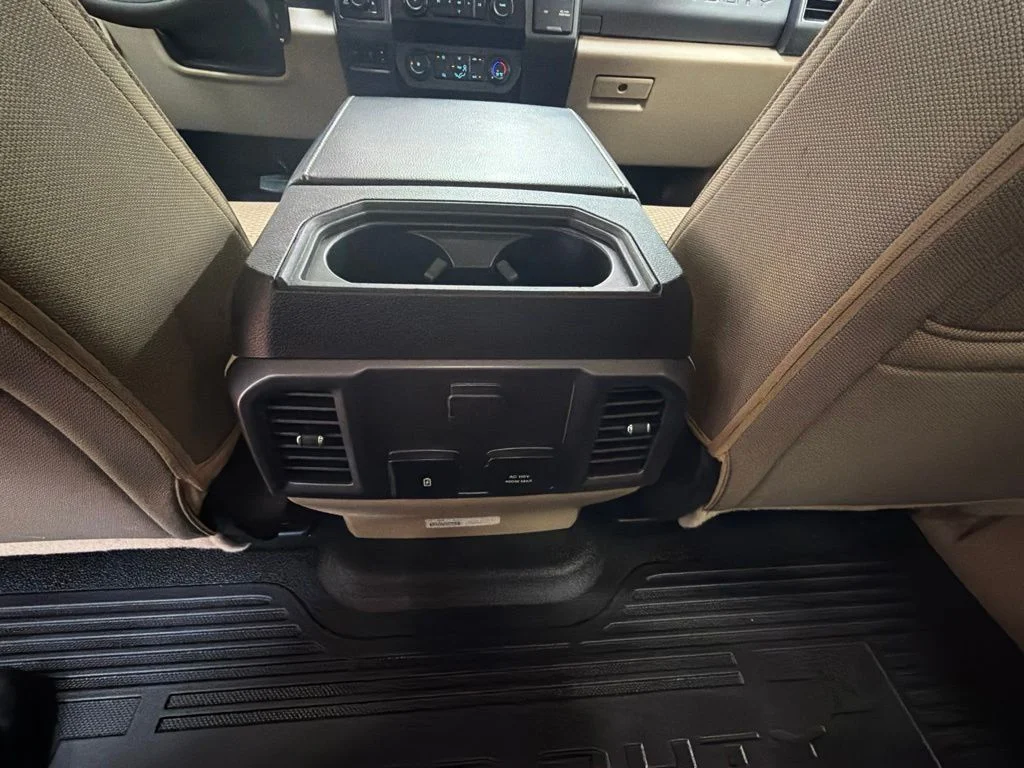 Used 2019 Black Metallic Ford XLT image 14