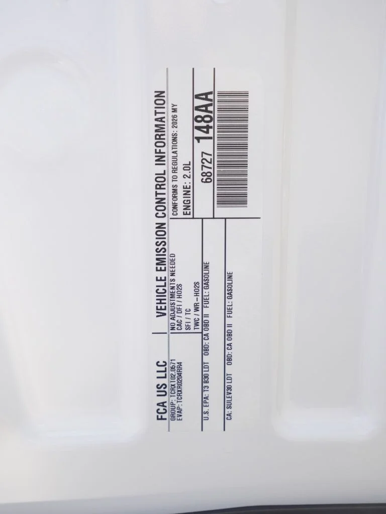 New 2026 Bright White Clear-Coat Exterior Paint Jeep Laredo Altitude image 28