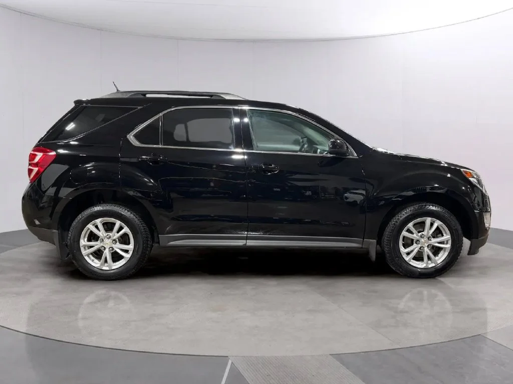 Used 2016 Chevrolet Equinox LT with VIN 2GNFLFEK9G6208613 for sale in Oconomowoc, WI