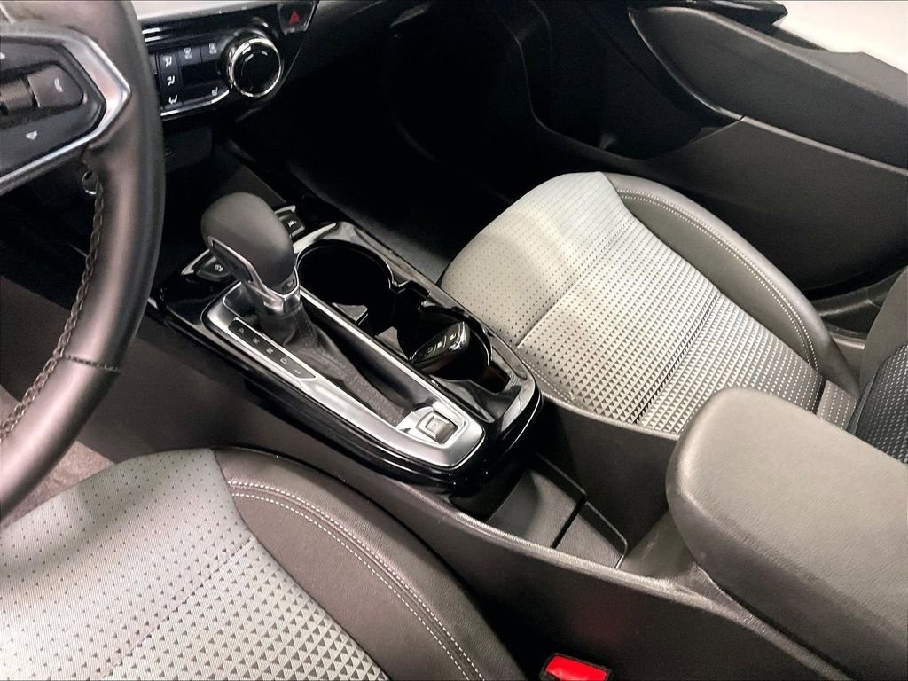 Used 2025 Gray Chevrolet LT image 20