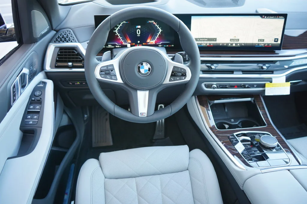 Used 2026 Gray BMW sDrive40i image 15