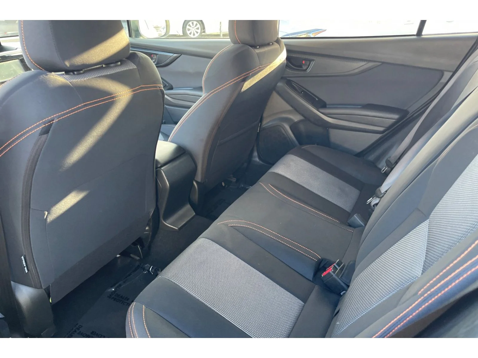Used 2021 CRYSTAL WHITE PEA Subaru Premium image 14