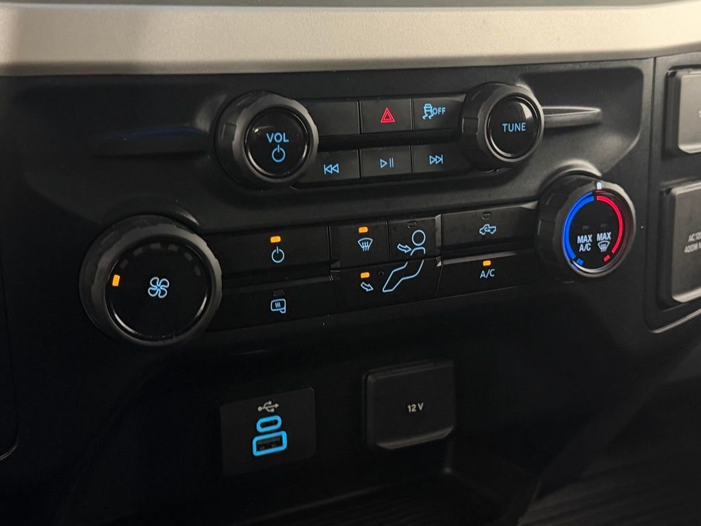 Used 2025 White Ford XL image 20