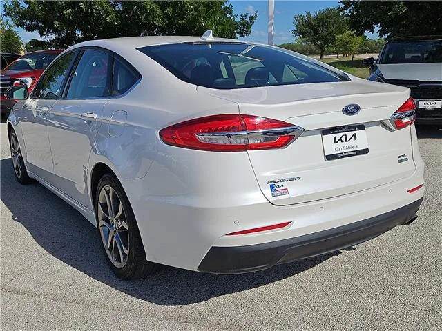 Used 2020 White Platinum Metallic Tri-Coat Ford SEL Front-wheel Drive image 2