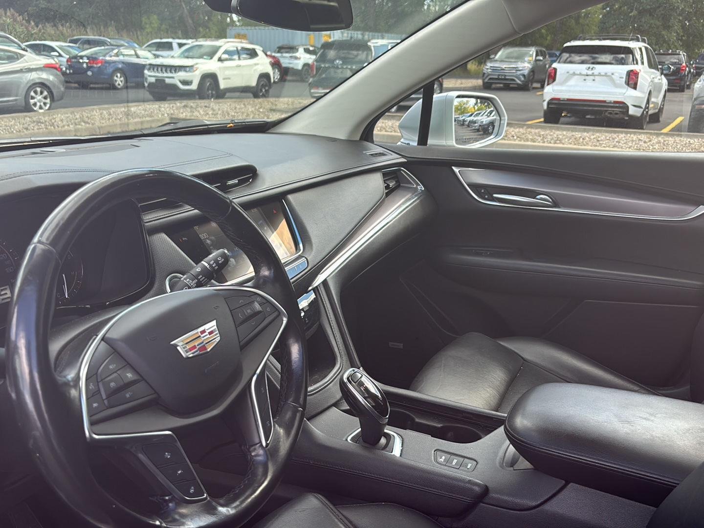 Used 2019 Radiant Silver Metallic Cadillac Luxury AWD image 11