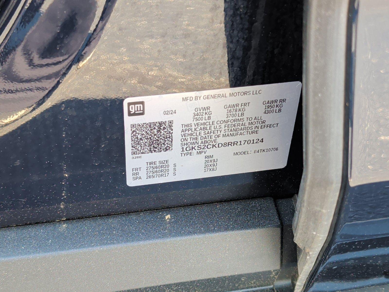 Used 2024 Summit White GMC AT4 image 12