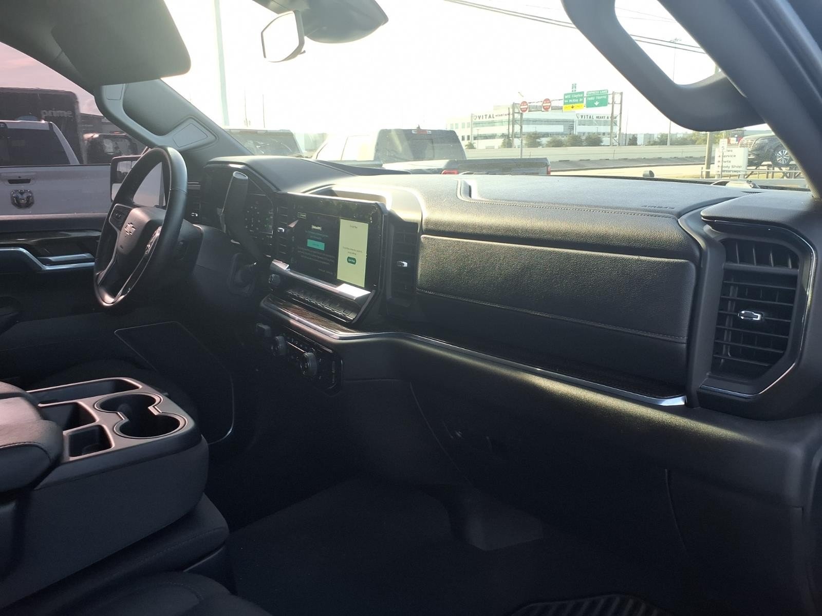2025 Chevrolet Silverado 1500 photo 9 of 25