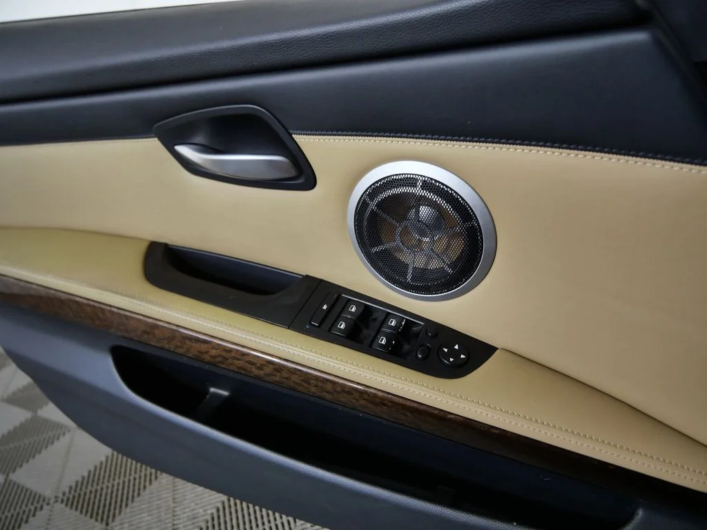 Used 2009 Black BMW Base image 24