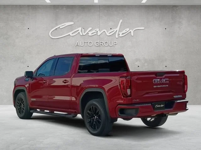 Used 2023 VOLCANIC RED TINTCOAT GMC Elevation image 14