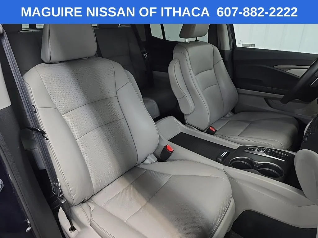 Used 2023 Blue Honda RTL image 16