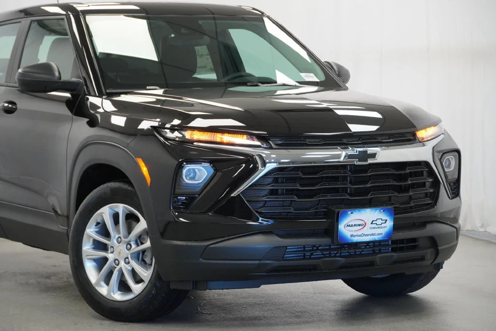 New 2026 Mosaic Black Metallic Chevrolet LS image 7