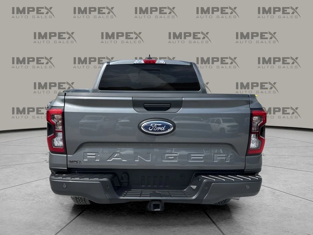 Used 2025 Gray Ford XLT image 4
