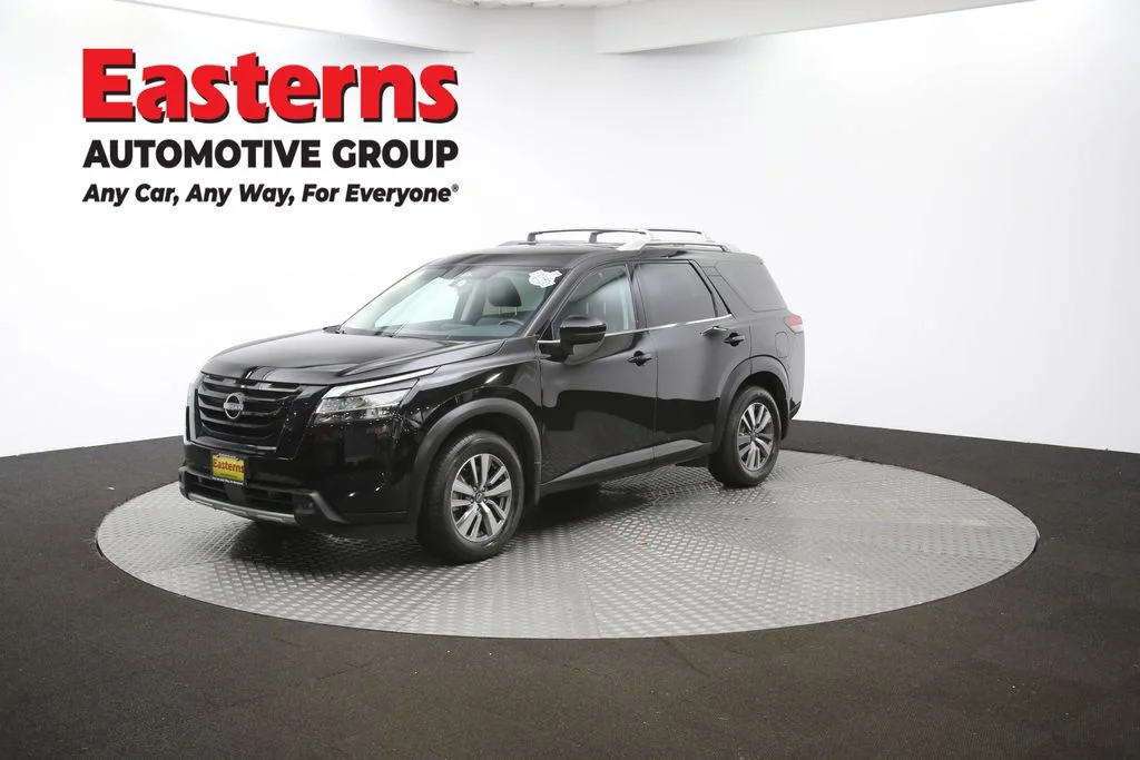 Used 2023 Black Nissan SL image 55