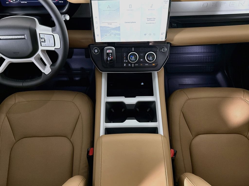 New 2026 Santorini Black Land Rover S image 17