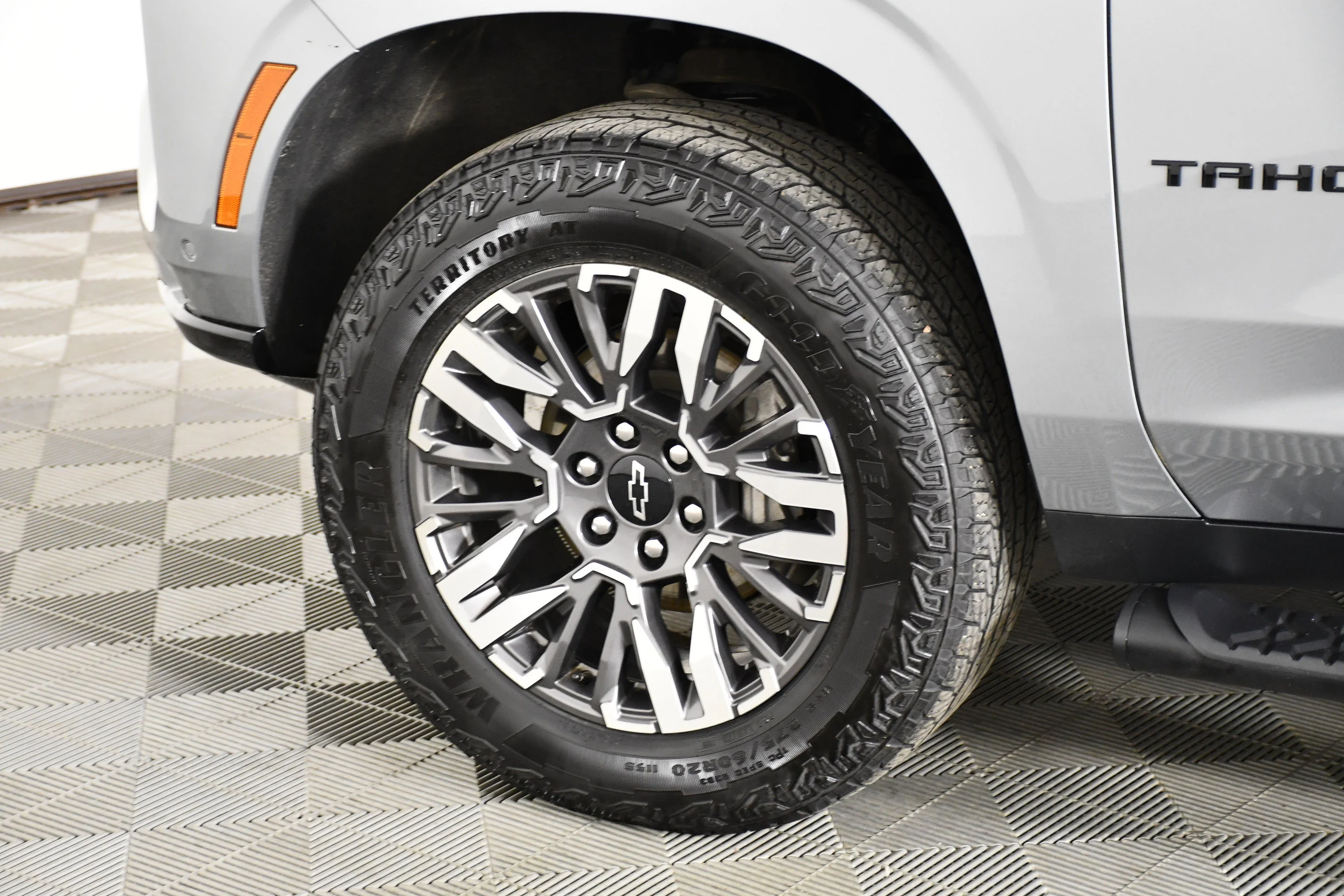 Used 2025 Sterling Gray Metallic Chevrolet Z71 image 56