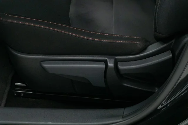 Used 2025 Super Black Nissan SR image 19