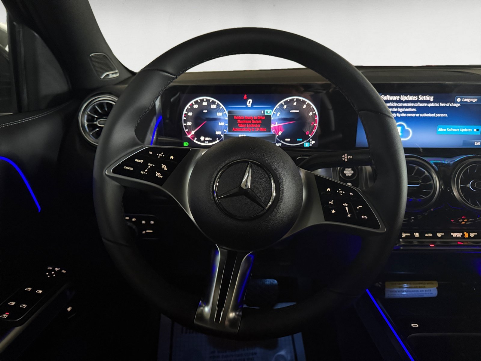 New 2026 Cosmos Black Metallic Mercedes-Benz GLB 250 image 36