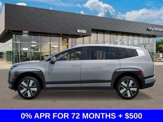 New 2026 Gray Hyundai SEL image 3