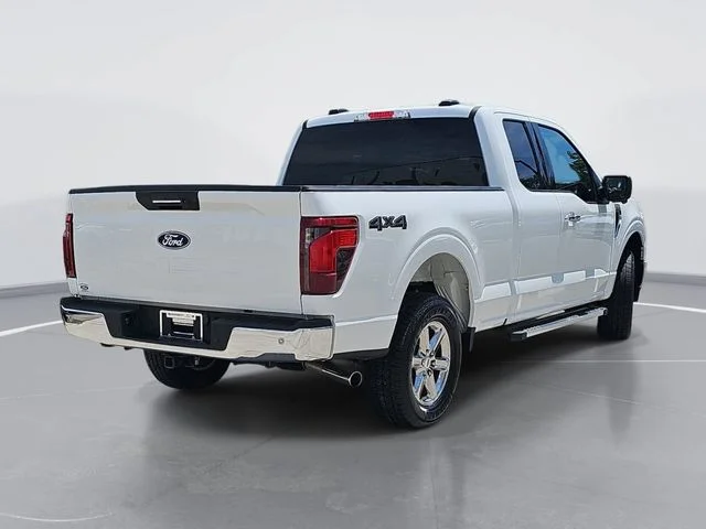 Used 2024 White Ford XLT image 3