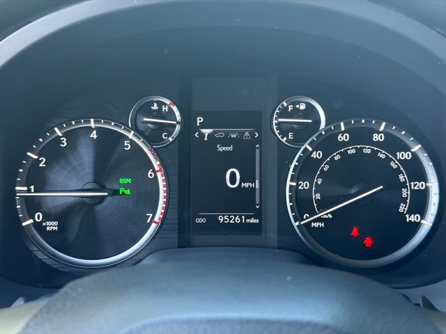 Used 2020 Gray Lexus 460 image 27