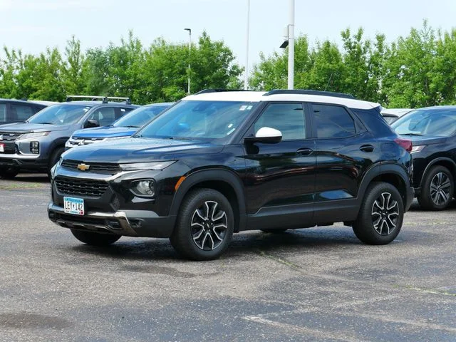 Used 2023 Chevrolet TrailBlazer Activ with VIN KL79MSSL8PB193086 for sale in White Bear Lake, Minnesota