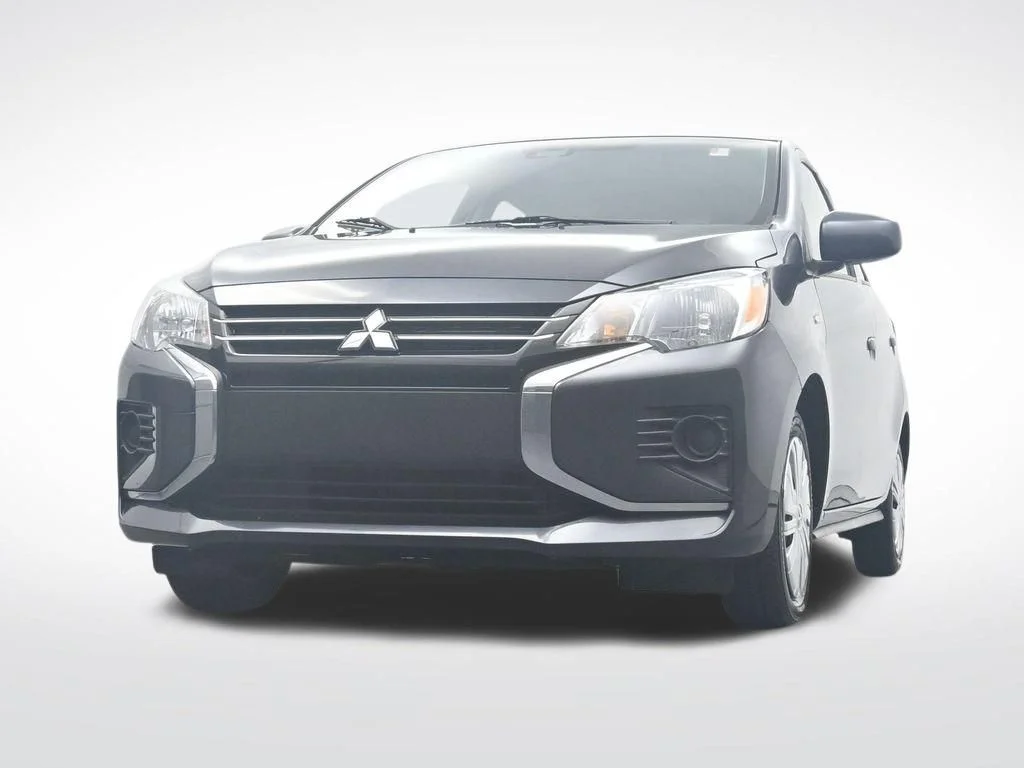 Used 2024  Mitsubishi ES image 31