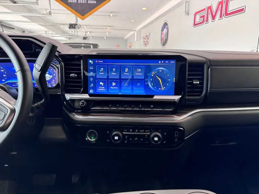 2023 Chevrolet Silverado 1500 RST - Photo 19