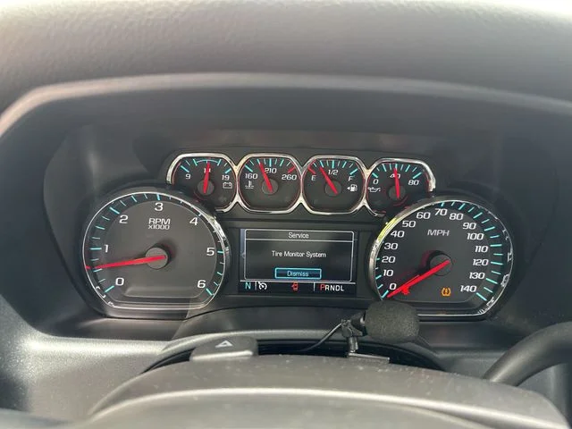 Used 2018 White Chevrolet LT image 19