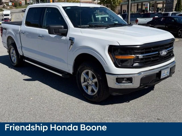Used 2025 White Ford XLT image 3