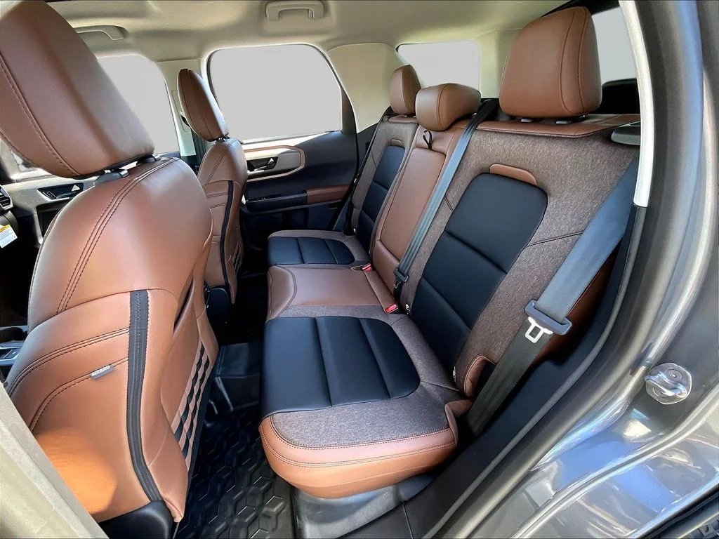 New 2026 Carbonized Gray Metallic Ford Outer Banks® image 27