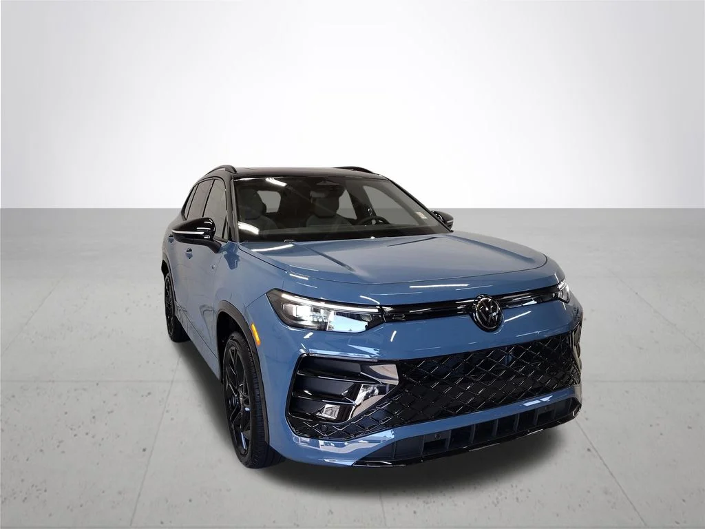 New 2026 Blue Volkswagen SE R-Line Black image 4