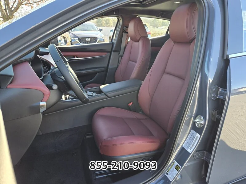 2026 Mazda Mazda3 Premium - Photo 6
