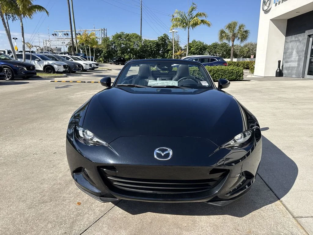2025 Mazda MX-5 Miata Grand Touring - Photo 29