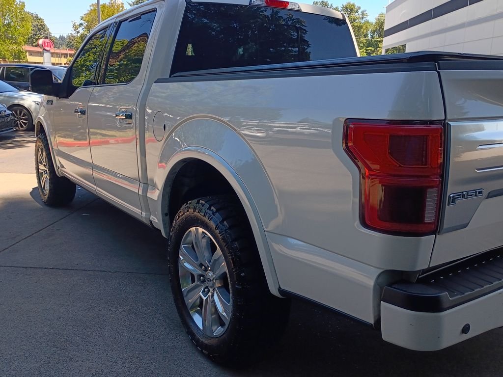 Used 2018 White Platinum Clearcoat Metallic Ford Platinum image 7