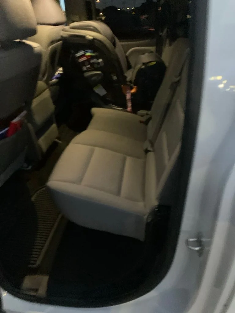 Used 2015 White GMC Base image 24