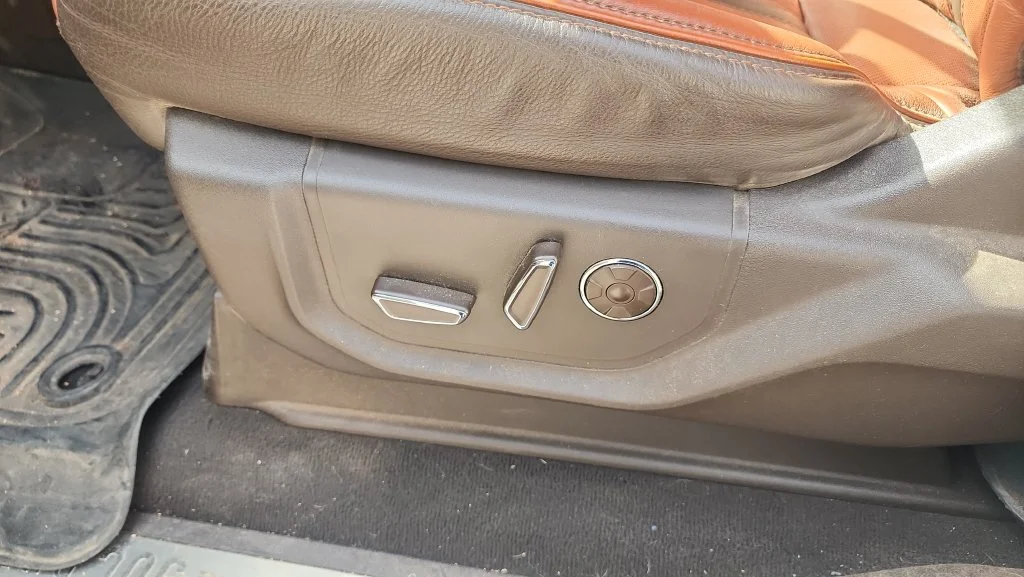 Used 2020 White Ford King Ranch image 17