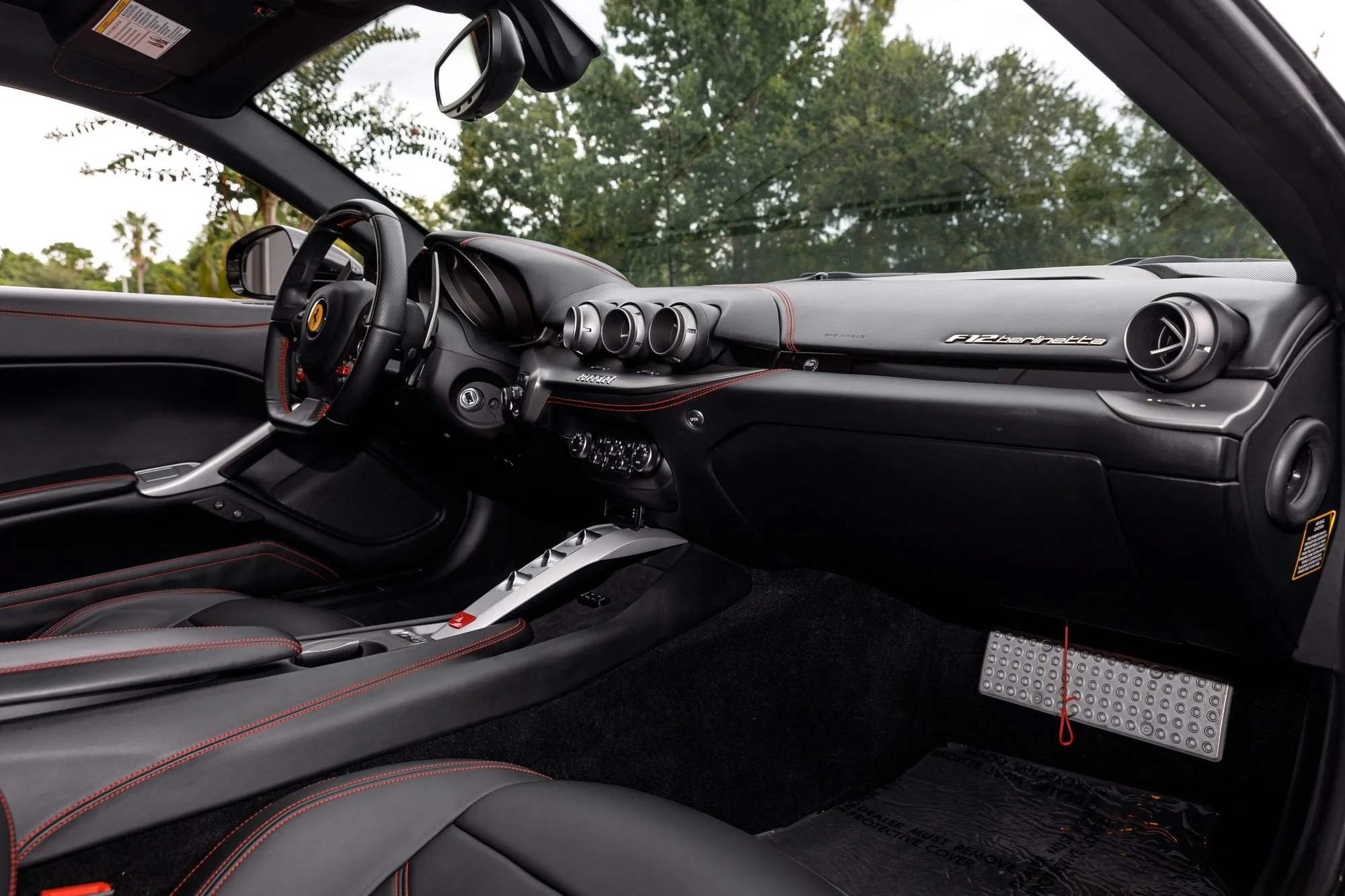 Used 2014 Nero Daytona Ferrari Berlinetta image 42
