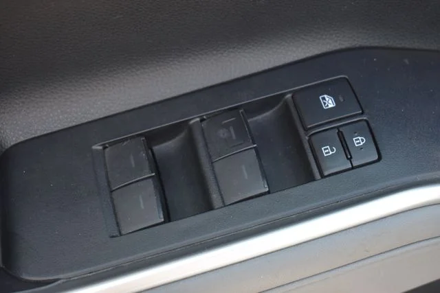 Used 2020 Blue Toyota XLE image 10