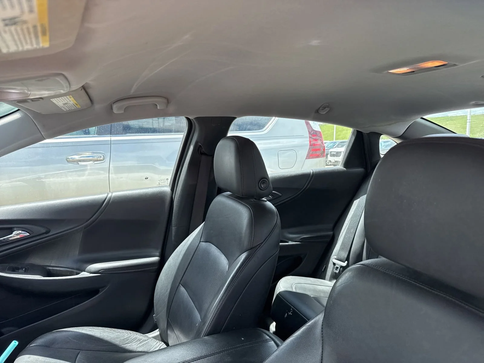 Used 2016 SUMMIT WHITE Chevrolet LT image 9