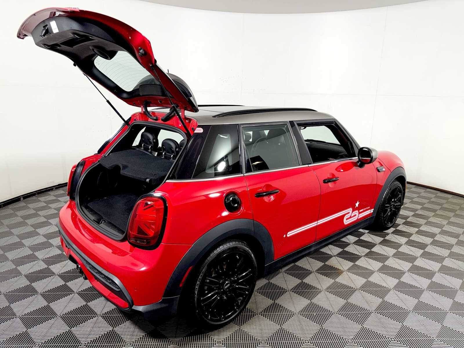 Used 2023 Chili Red MINI Cooper S image 23