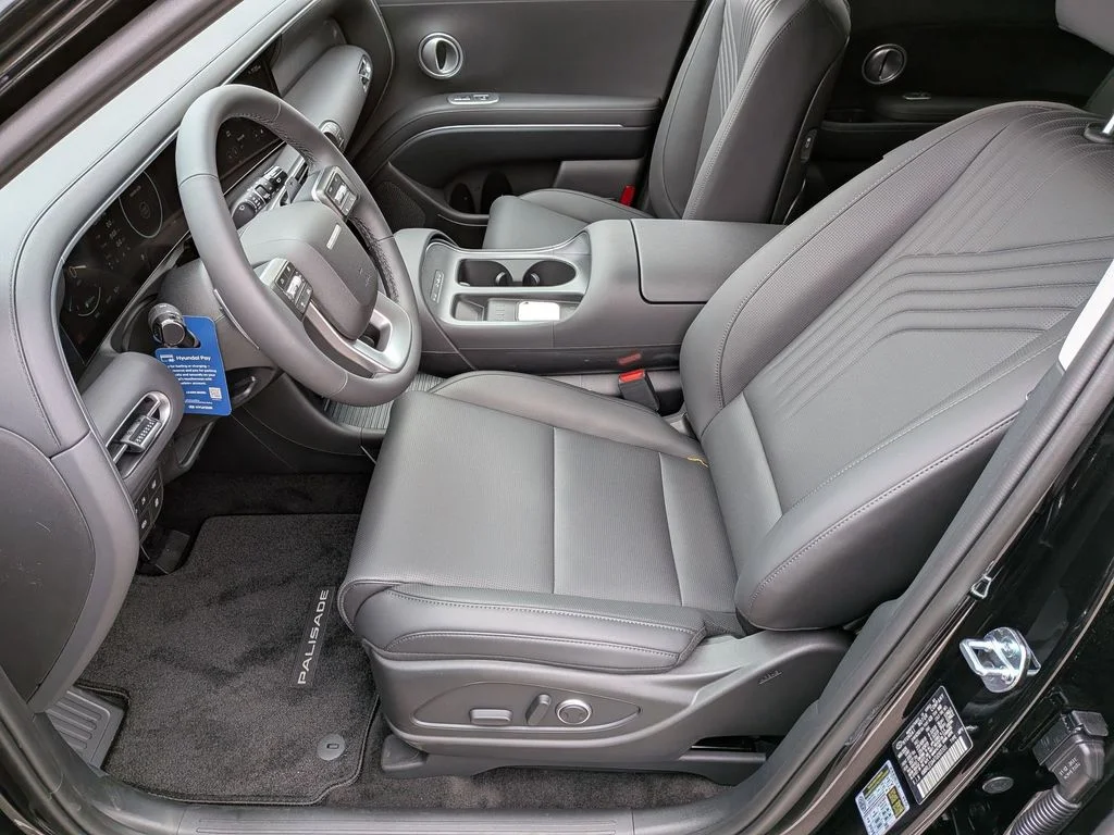 New 2026 Black Hyundai SEL image 11