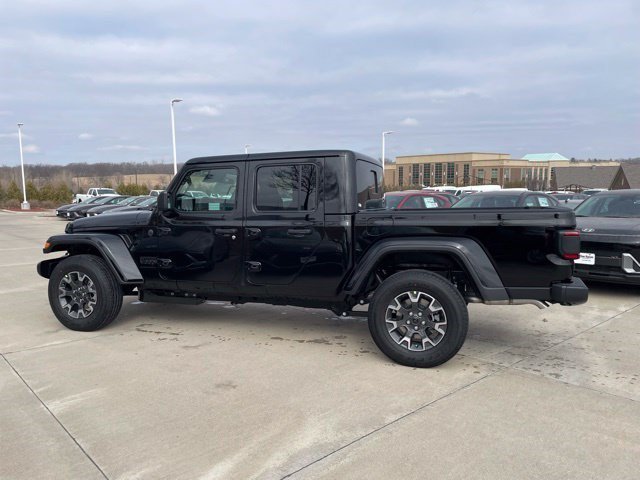 New 2026 Black Clearcoat Jeep Sahara image 2