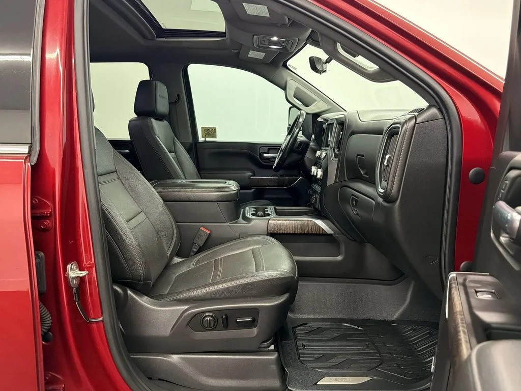 Used 2020 Red Quartz Tintcoat GMC Denali image 26
