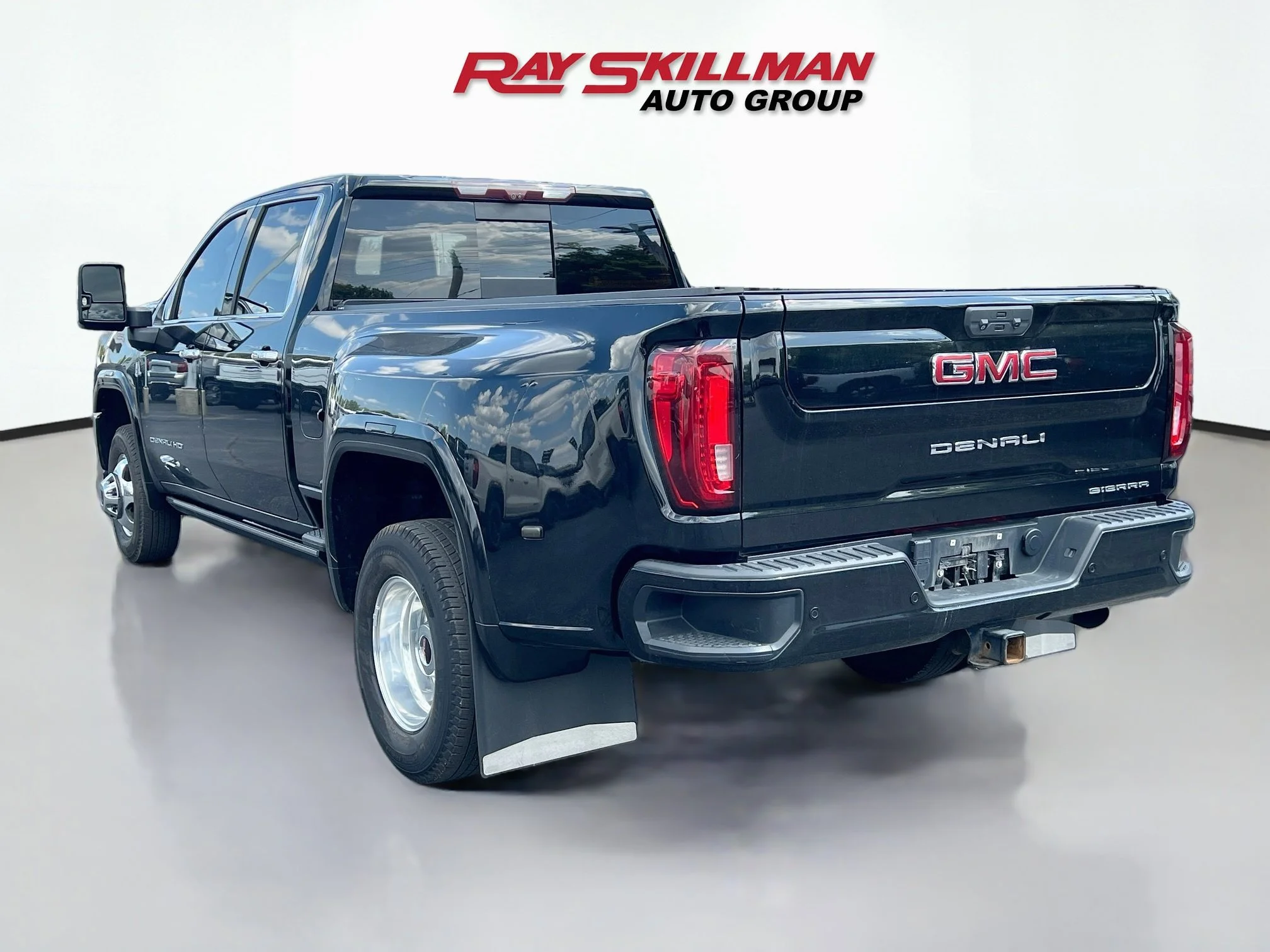 Used 2021 Onyx Black GMC DENALI image 5