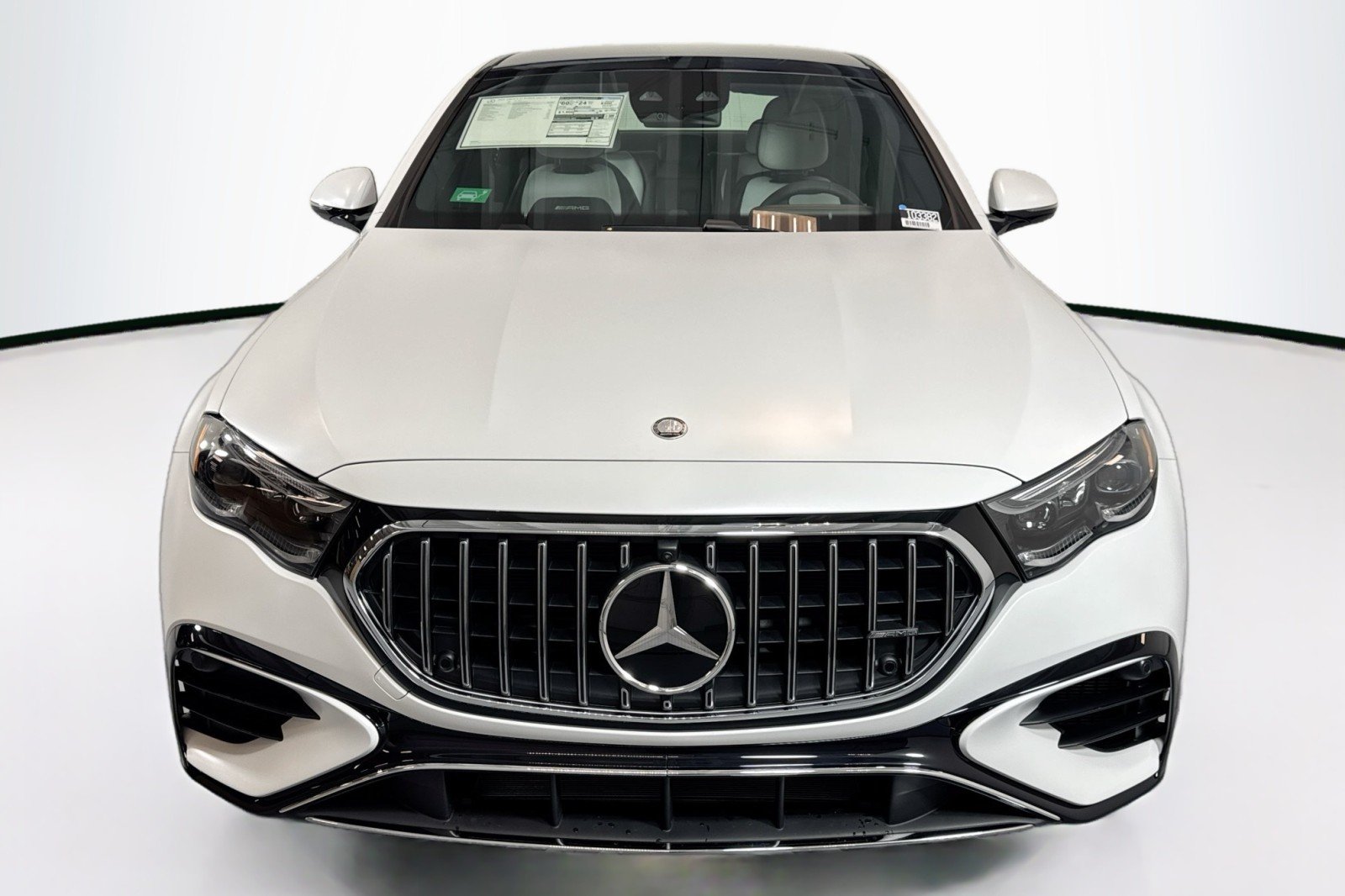 New 2026 MANUFAKTUR Moonlight White Magno Mercedes-Benz AMG® E 53 E 4MATIC+ Sedan image 2