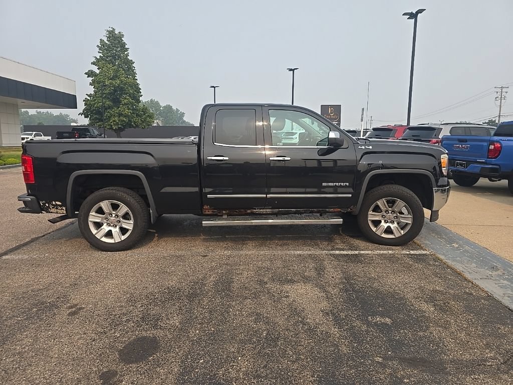Used 2015 Onyx Black GMC SLT image 11