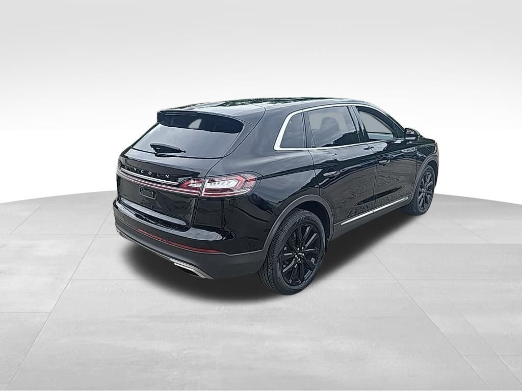 2022 Lincoln Nautilus Reserve photo 4